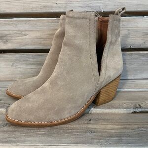 Jeffrey Campbell Beige Ankle Booties